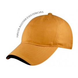 GORRA FRANCES CORTE BAJO FRENTE SUAVE VISERA CON FILO EN CONTRASTE BROCHE CON HEBILLA METALICA /AJUSTADOR OCULTO COLOR MANGO